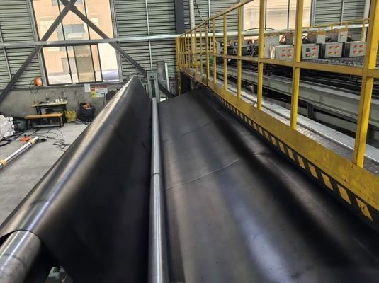 Geomembrana texturizada de HDPE de longa duração para prevenção de vazamentos na construção de diques