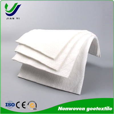 Fichas de poliéster PET Geotextil não tecido para rejeitos Lagoas e aterros Largura 1m-6,6m Resistência à ruptura KN/m ≥ LD/TD 4,5-40