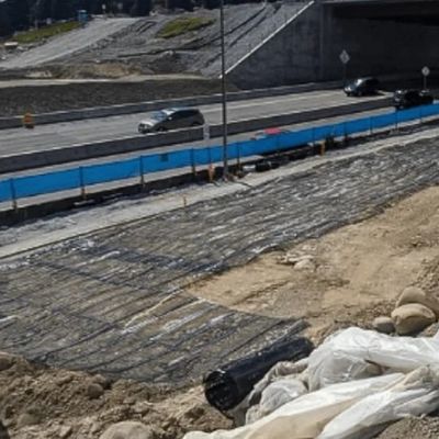 Alta resistência à tração e pequeno alongamento Fibra de vidro geogrid para reforço do leito de estrada Projeto de proteção da inclinação da barragem e controle de areia
