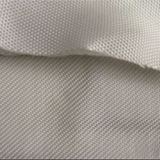 Geotextil tecido de polipropileno para separação líquido-sólido e remoção de poeira a 88-110 °C
