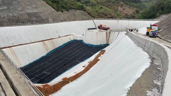 Geotextil não tecido de filamentos longos para limpeza de resíduos de gases de combustão Projetos de aterros sanitários 100-800 g/m2