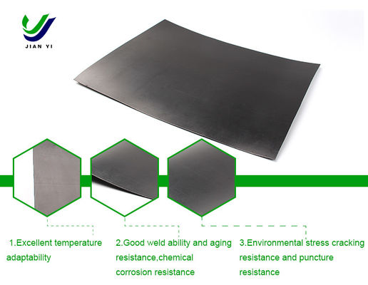 Geomembrana lisa de HDPE durável para projeto anti-filtração de lago artificial Resistência à ruptura 20-80N / mm alongamento na ruptura 700%