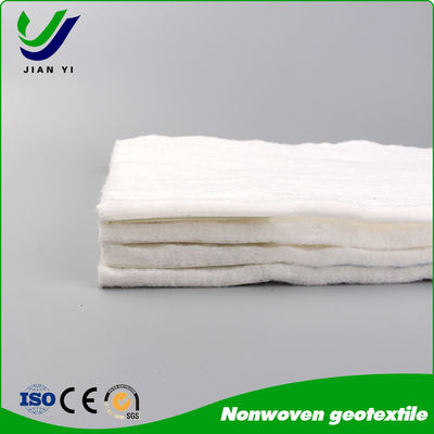 Economia Geotextil de fibras longas não tecidas de pântanos alcalinos para projetos de aterros de resíduos industriais