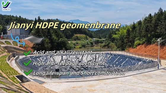 Geomembrana lisa de HDPE impermeável com estabilidade química e durabilidade para proteção duradoura